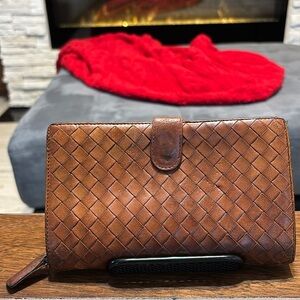 Vintage Bottega Veneta Bifold Wallet - GUC